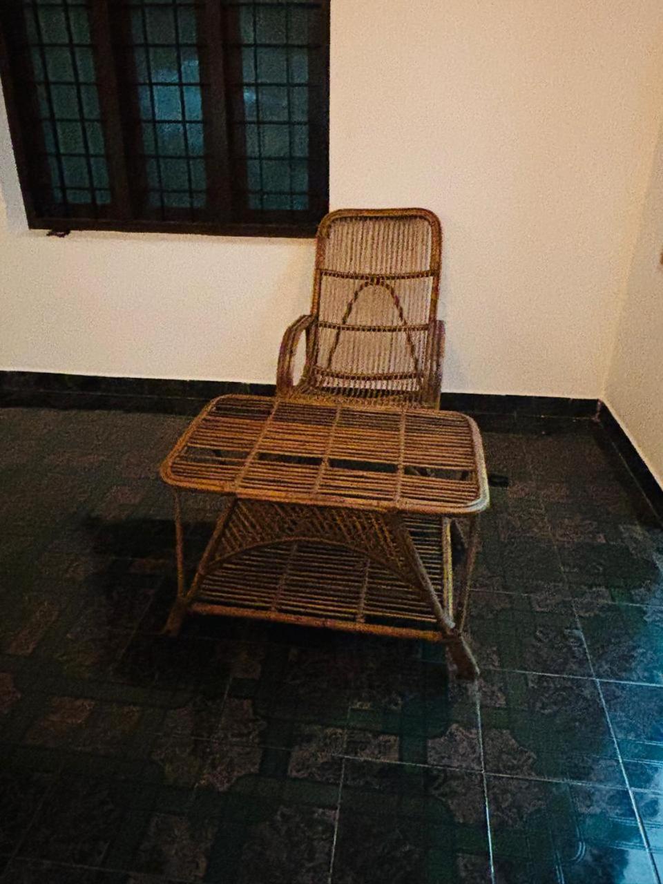 Luxus Inn Ja - Padmanabha Thiruvananthapuram ภายนอก รูปภาพ